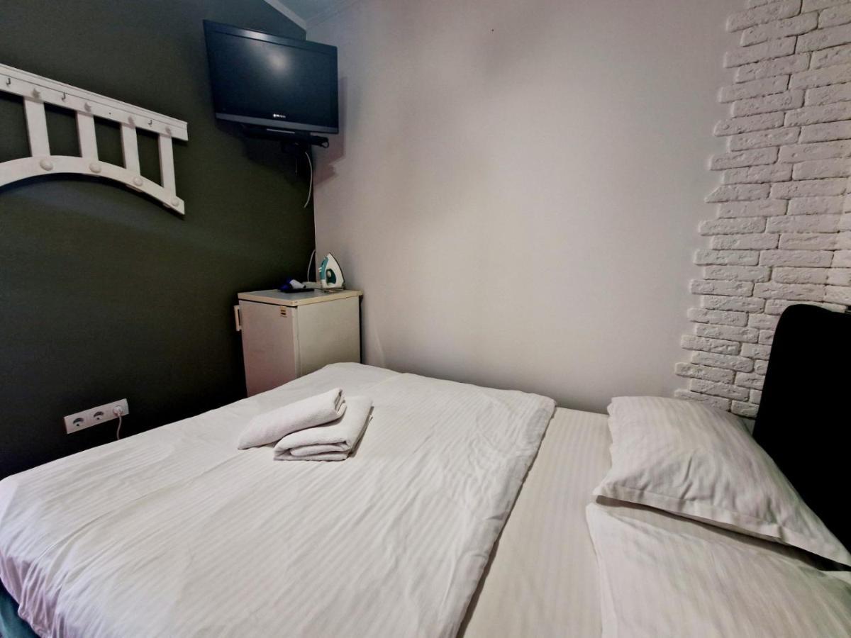 Svobody Apartments Львов Экстерьер фото